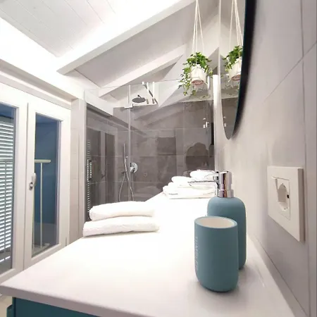 Rooms,reggio Con Bagno Privato, Tv, Clima , Wi-fi Πανσιόν 4*