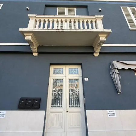 Rooms,reggio Con Bagno Privato, Tv, Clima , Wi-fi Gæstehus