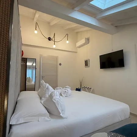 Rooms,reggio Con Bagno Privato, Tv, Clima , Wi-fi Ρέτζιο Εμίλια