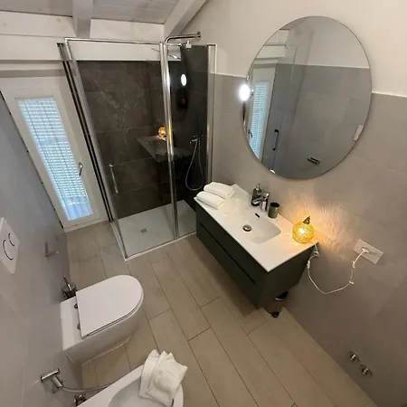 Rooms,reggio Con Bagno Privato, Tv, Clima , Wi-fi 게스트하우스
