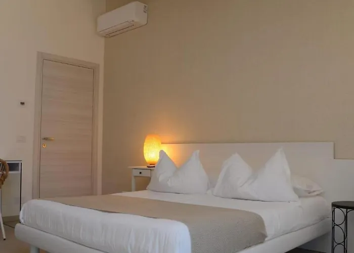 Rooms,reggio Con Bagno Privato, Tv, Clima , Wi-fi