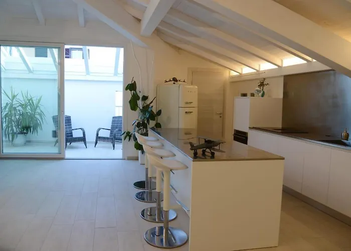 Rooms,reggio Con Bagno Privato, Tv, Clima , Wi-fi Pensjonat 4*