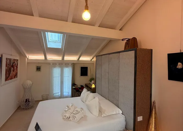 Affittacamere Rooms,reggio Con Bagno Privato, Tv, Clima , Wi-fi 4*