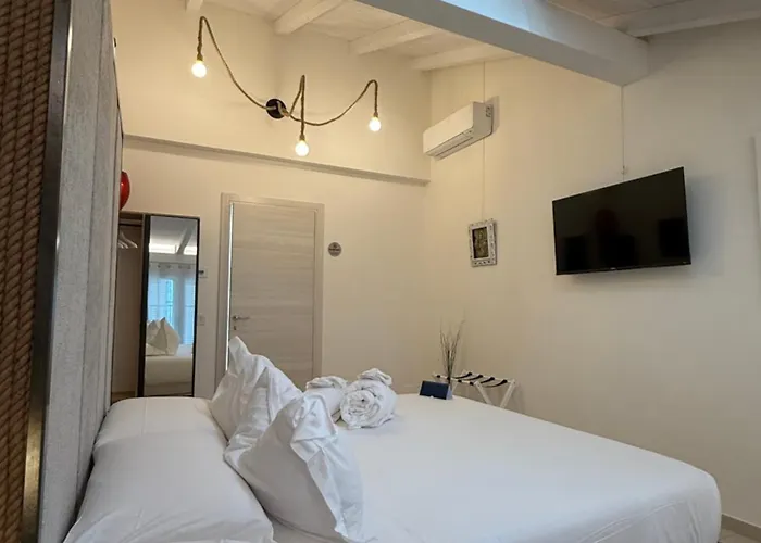 Rooms,reggio Con Bagno Privato, Tv, Clima , Wi-fi Reggio nell'Emilia
