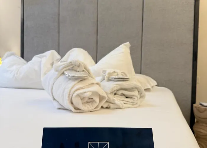 Rooms,reggio Con Bagno Privato, Tv, Clima , Wi-fi 4*